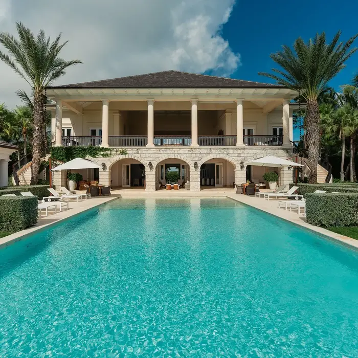 Oceanfront Luxury Villa With Amazing Staff