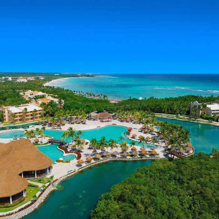 Grand Palladium Select White Sand Resort & Spa - All Inclusive