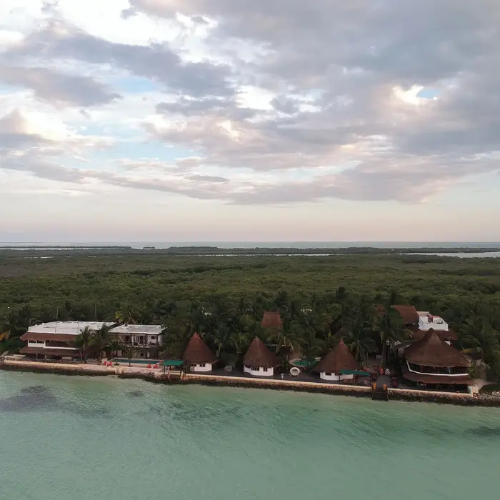 Las Nubes de Holbox