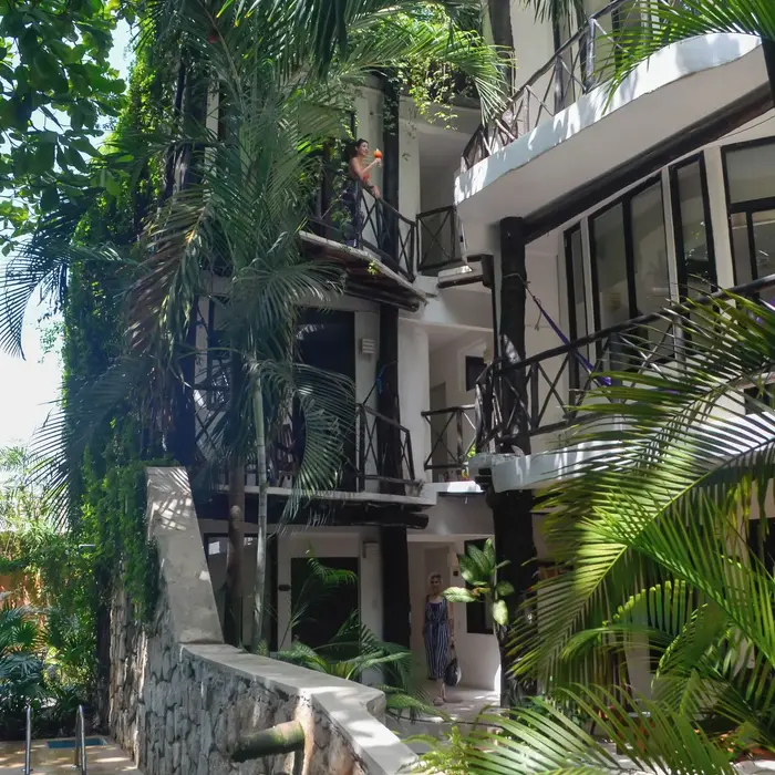 Siesta Fiesta Hotel – 5th Avenue