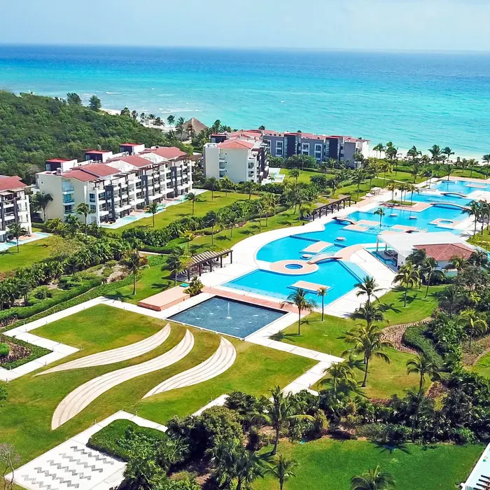 Mareazul Beach Condos Playa Del Carmen