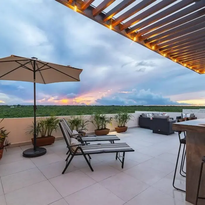 New modern beach + jungle penthouse condo