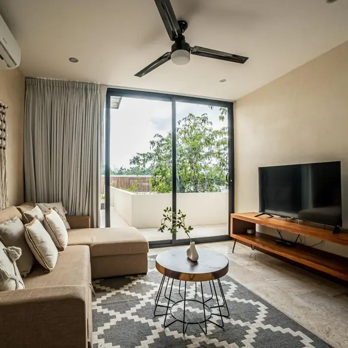 BT Homes - Lujoso PH, Naturaleza & Piscina Privada