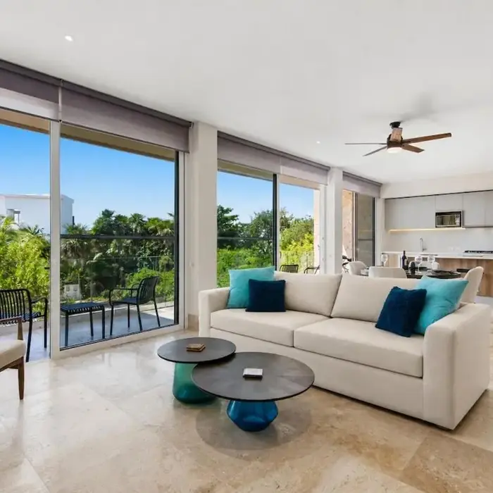 Akumal Seas 2BR Condo 2 Min Walk to Beach 7 Rooftop Pools