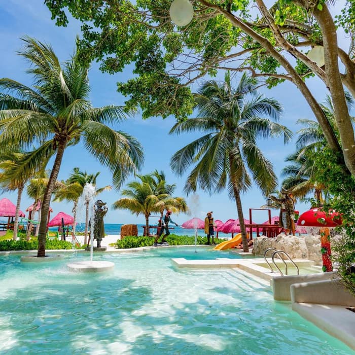 8-Day Cancun Vacation: Sun, Beaches & Adventure