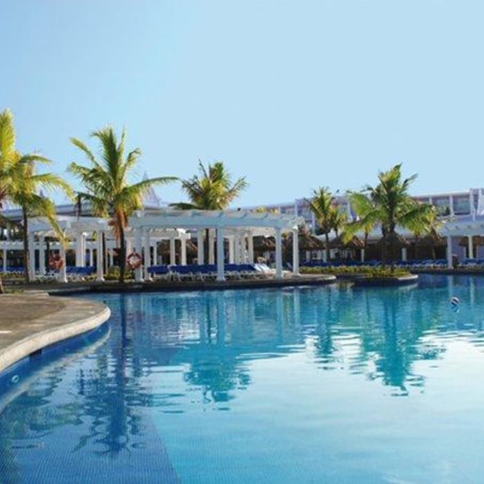 Riu Montego Bay Adults Only All Inclusive - Vuelo con Copa 02 noviembre ...