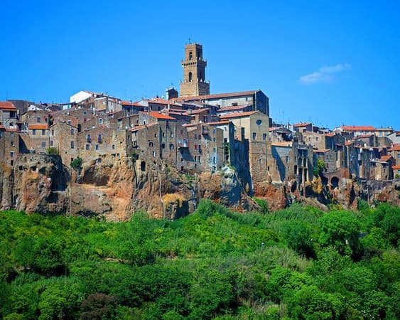 Pitigliano