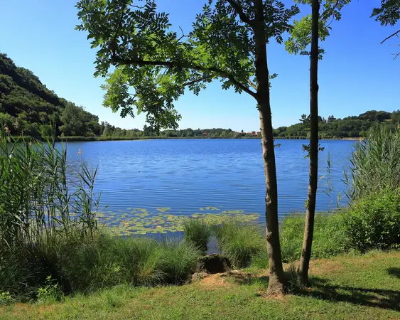Lago Del Segrino