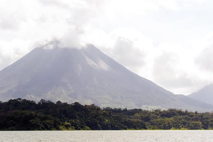 Immagine - Two Icons of Costa Rica: Arenal & Monteverde Family Adventure