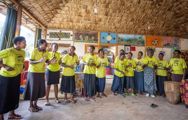 Image - Panorama of Uganda Safari and Community Experience in Buhoma