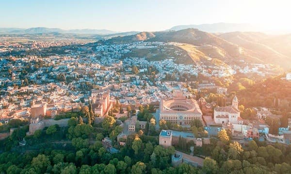 Immagine - Spagna, i colori dell’Andalusia Siviglia, Granada, Malaga, Siviglia di mercoledi 