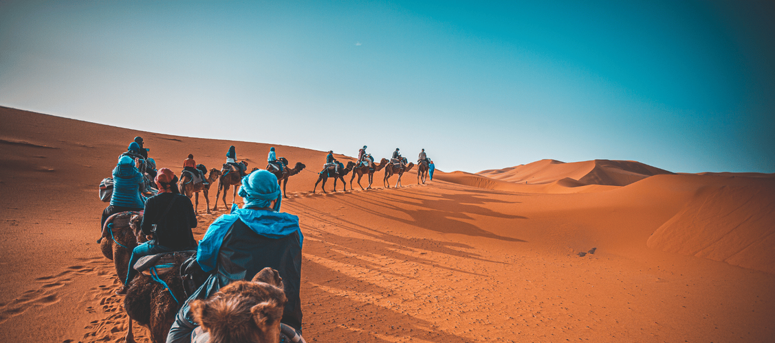 Imagen - Bajada al desierto de Merzouga con guía en Grupo Reducido