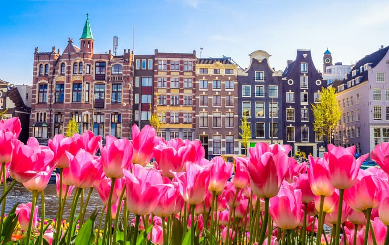 Image - Amsterdam, Berlín y Praga