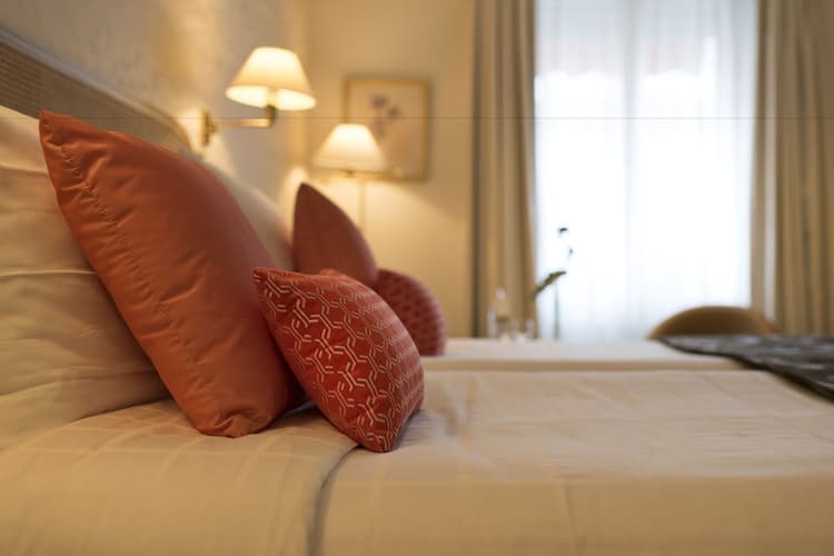 Изображение - 6 Days GENEVA (Hotel Bristol 4* - BB)