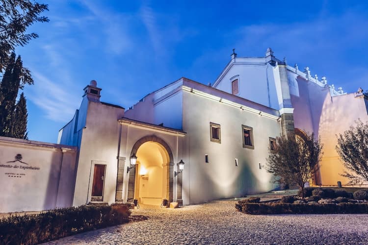 Bild - Convento do Espinheiro, Historic Hotel & Spa