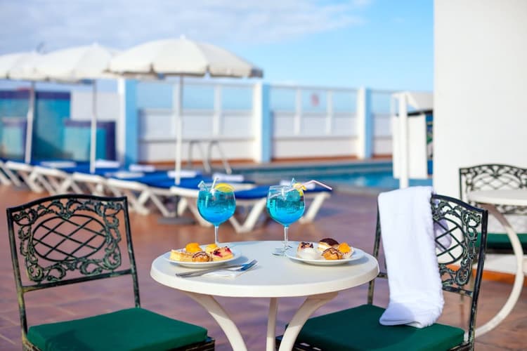 Imagen - Tenerife, Spain. Oferta Hotel HC Hotel Magec Media Pensión