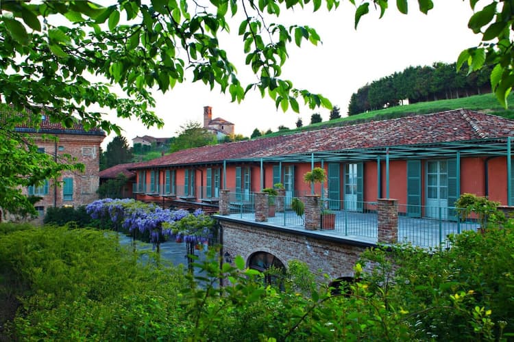 Image - 5 B&B at Relais St. Uffizio and 2 Green Fees