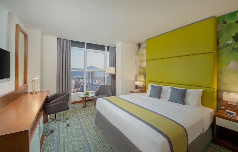 Imagem - 4 Days MUSCAT (Wyndham Garden Muscat Al Khuwair 4* - BB)