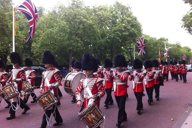 Bild - Change of Guards, London, United Kingdom