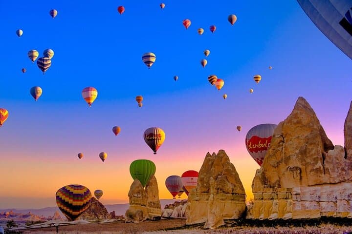 تصویر - Cappadocia Full-day Red Tour & Hot Air Balloon Ride, Turkey