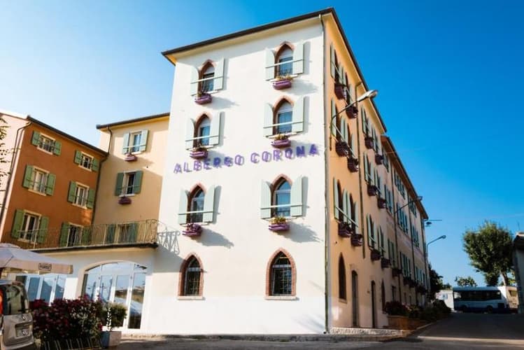 Immagine - Caprino Veronese - Lago di Garda - Hotel Corona - A partire dal 31.07.2020 - Hotel Laghi Italia