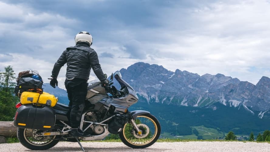 Immagine - Météores Tour à moto