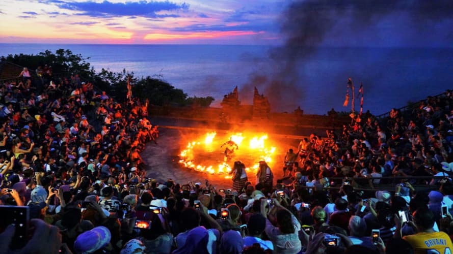 Image - Uluwatu Kecak Dance Tour