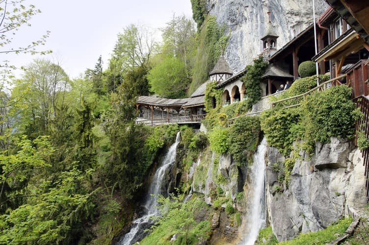 Bild - Self Drive: Suiza Completa