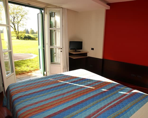 Image - 14 N Le Robinie