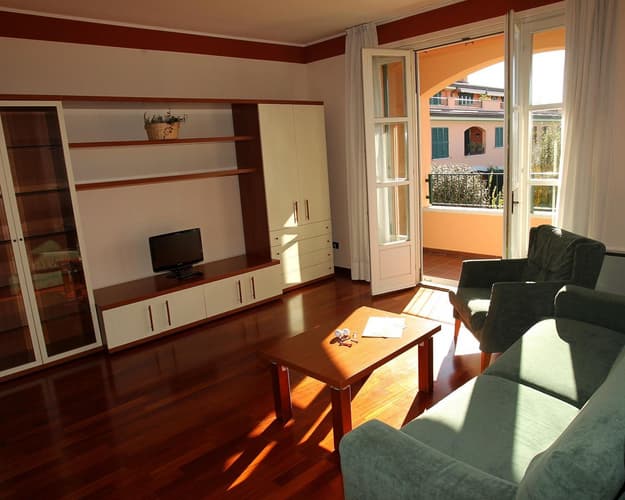 Image - 13 N Le Robinie