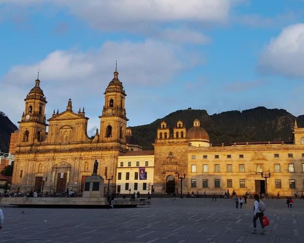 Imagen - Descubre Colombia. BOG - MDE - CTG