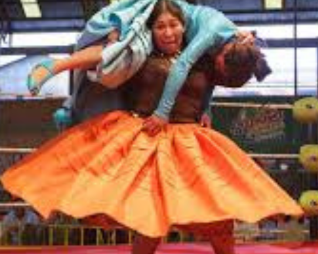 Image - Actividad en La Paz l Cholitas Luchadoras