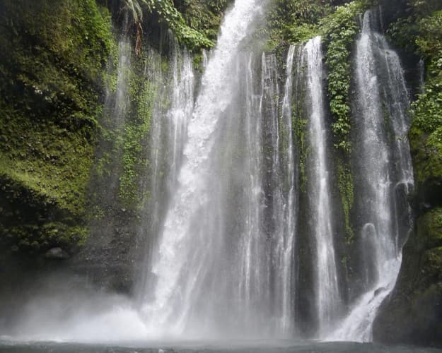 Obraz - Privatrundreise "Inselhopping Ostbali & Lombok"