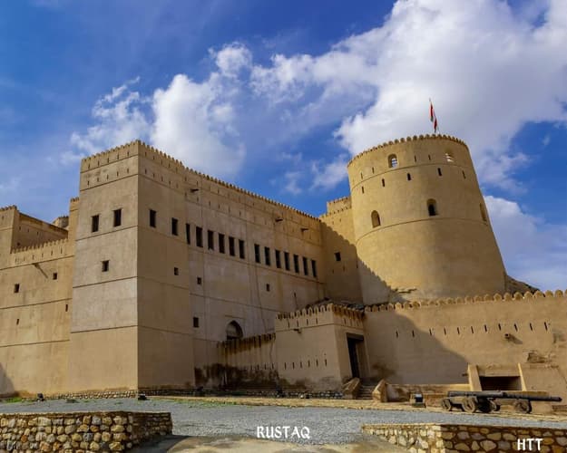 Image - Barka, Nakhal, Rustaq: Batinah Tour