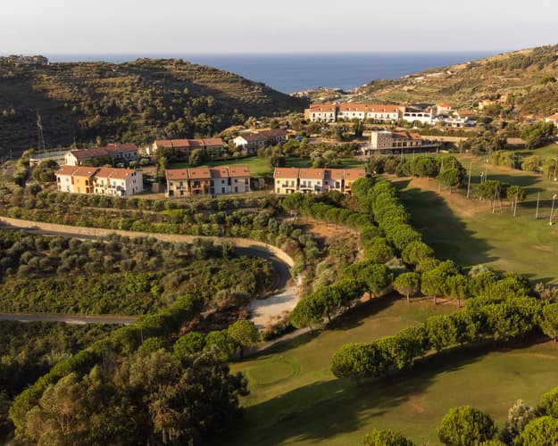 Image - 7 N Castellaro Golf Resort + 3 GF