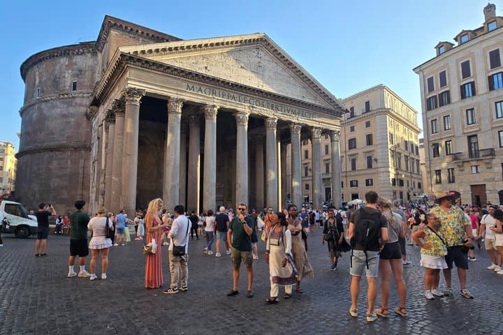 Bild - Hyrje ne Pantheon
