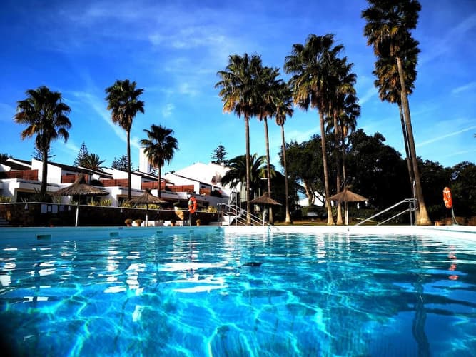 Image - 5N Hotel Encinar de Sotogrande + 2GF