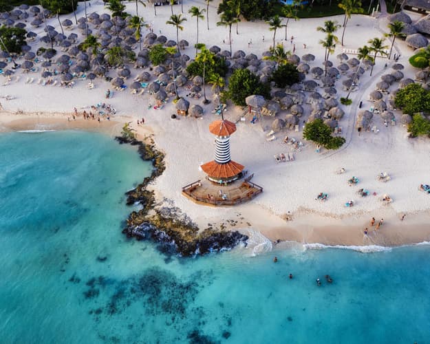 Imagen - Dom 16 Ago 26 - ROS / PUJ + Hoteles en Bayahibe