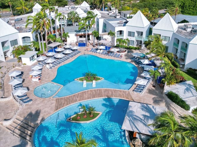 Imagen - Lun 19 Oct 26 - BUE / AUA + Hoteles con Desayuno (FAMILY PLAN)