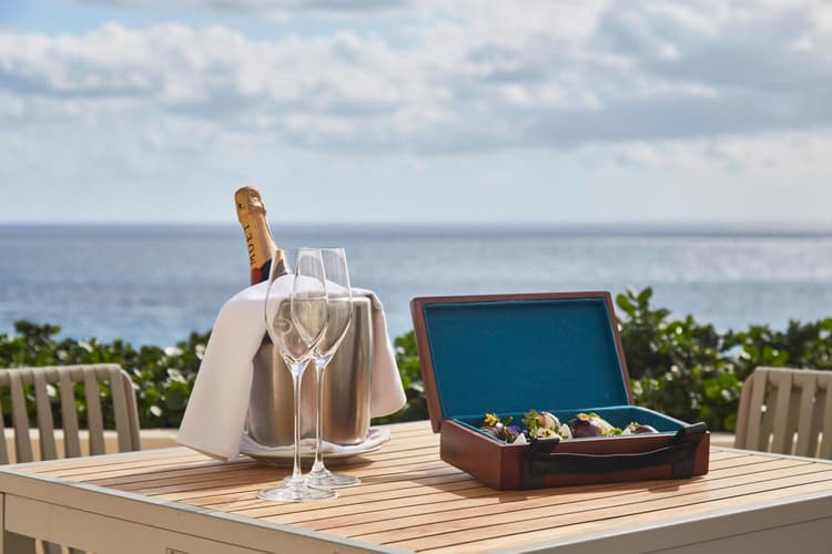 Image -  Valentines Weekend at Romantic All Inclusive in Cancun