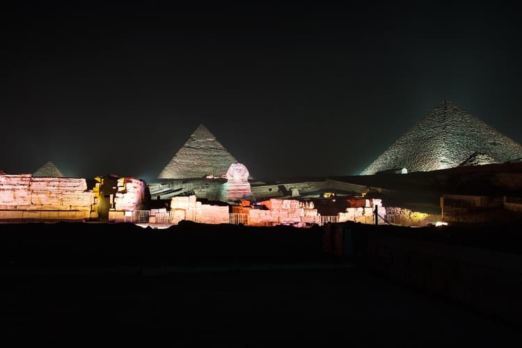 Image - Cairo l Cena y espectáculo nocturno en las pirámides de Giza