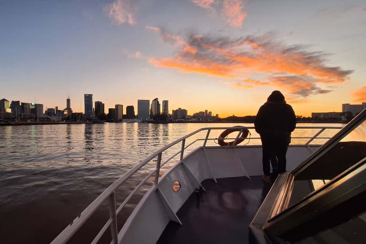 Image - Paseo en barco por el Río de la Plata 