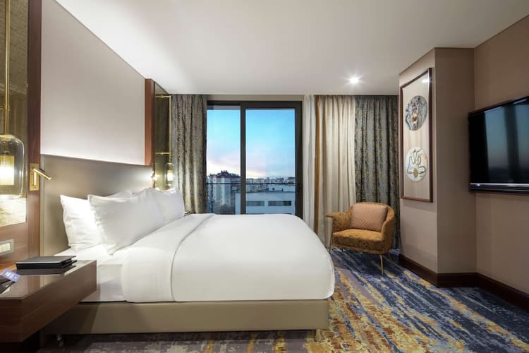 Image - 5 Days. 5* ANTALYA - DoubleTree By Hilton Antalya (BB)