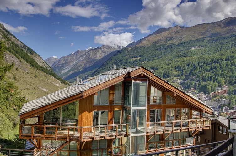 Image - 10 Days. 3N ZRH 4* (BO) | 3N LUC 4* (BB) | 3N GVA 4* (BO)