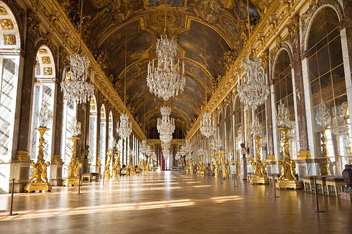 Immagine -  Tour guidato della Reggia di Versailles con ingresso riservato