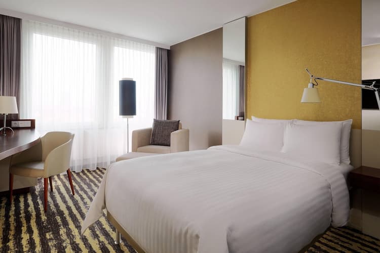 Beeld - 7 Days. 3N ZURICH 5* (BO) | 3N GENEVA 5* (BO)