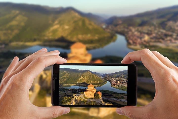 Bild - Georgia 5 notti a settembre: voli + Tbilisi + 3 tour con monasteri, villaggi, montagne e... Stalin