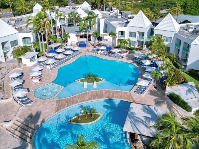 Imagen - Sab 24 Oct 26 - COR / AUA + Hoteles con Desayuno