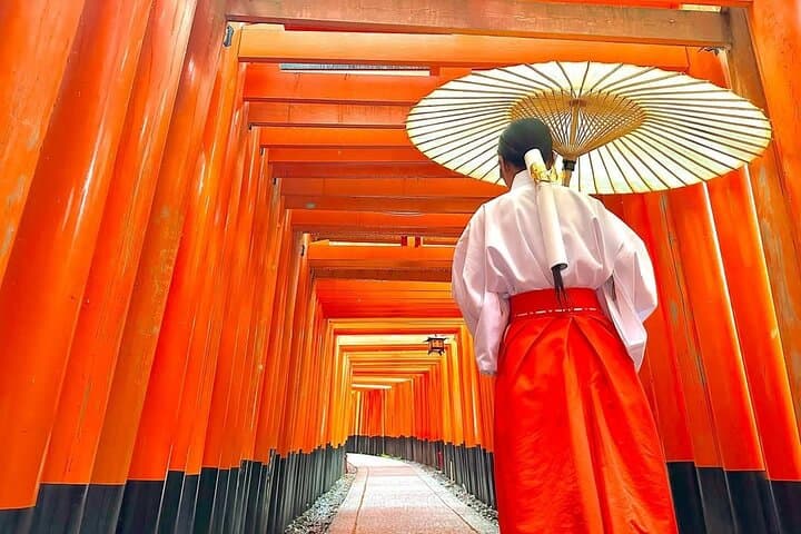 Image - Japan Discovery: Sumo, Sushi, Historic Temples & Okinawa Shores