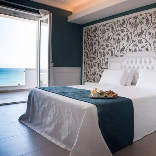 Immagine -  8 N Bianco Riccio Suite Hotel + 3 GF